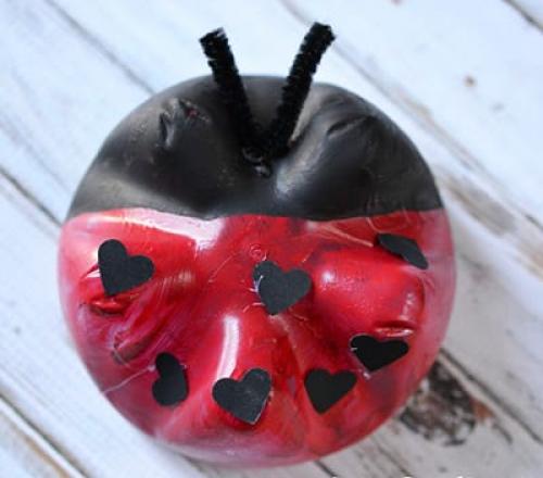 Самые простые поделки из пластиковых бутылок. Поделки из пластиковых бутылок: ТОП 20 идей (мастер-класс для детского сада)