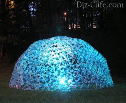 Поделки из пластиковых бутылок для декора дачи и сада. Беседки, теплицы, перголы 01