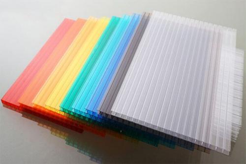 Навесы из поликарбоната своими руками. Навес из поликарбоната своими руками: варианты конструкций и их строительство