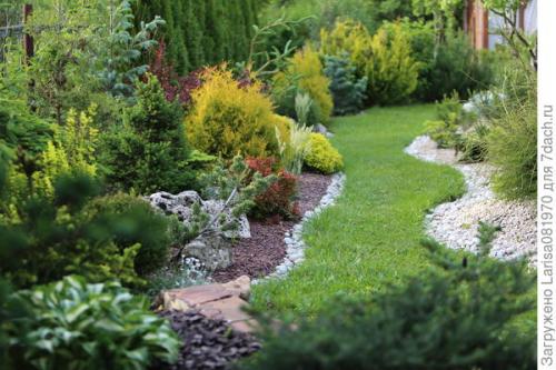 Можно ли использовать валуны в небольших садах. Простой способ мульчирования без снятия дёрна и создание сада лёгкого ухода