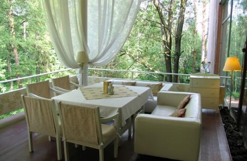 Какие шторы использовать на веранде. Тканевые портьеры 03