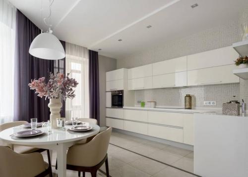 Как выбрать римские шторы на кухню? Плюсы римских штор для кухни 04 Как выбрать римские шторы на кухню? Плюсы римских штор для кухни 04