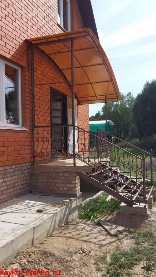 Крыльцо дома своими руками. Как построить удобное крыльцо 21