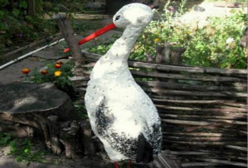 Как сделать аиста из цемента своими руками. Как сделать аиста из пластиковых ёмкостей