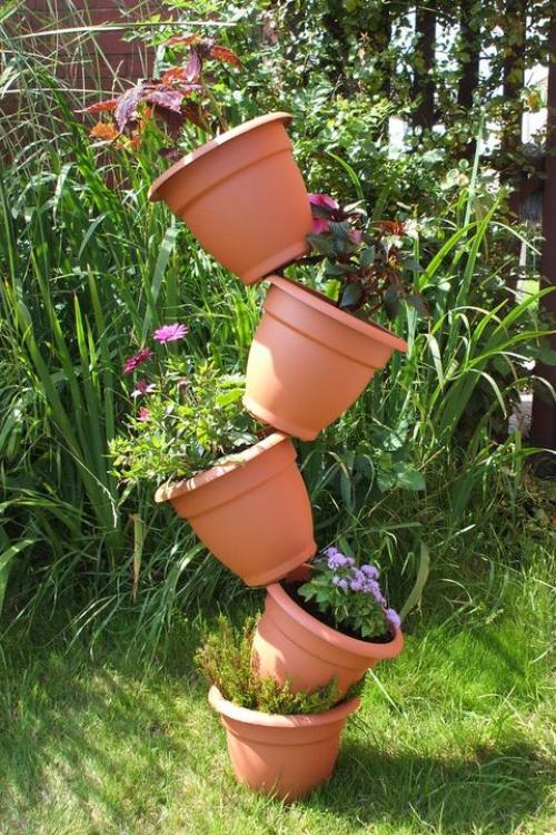 Высокие клумбы для цветов своими руками. Простые и интересные идеи