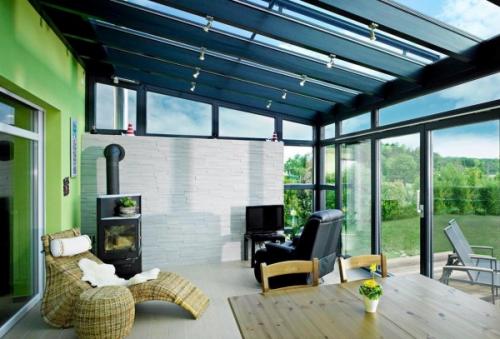 Застекленная веранда к дому. Остекление террасы – летний дом на лоне природы 10