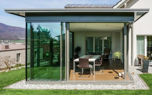 Веранда в доме проекты. Закрытые веранды, пристроенные к дому: фото-идеи для воплощения