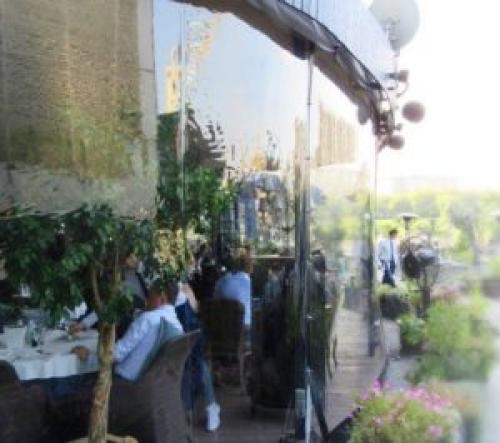 Как прозрачные ПВХ шторы защищают от непогоды и ветра. Прозрачные шторы для тепла и уюта защитят беседку и продлят лето на 4 месяца