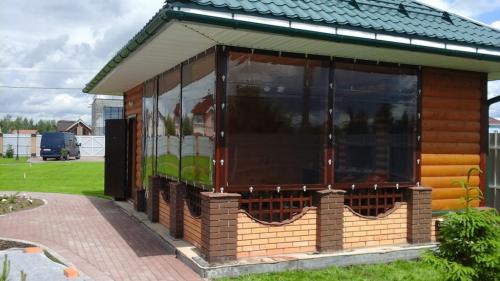 Какие факторы следует учитывать при выборе прозрачных штор ПВХ для беседки веранды. Особенности штор ПВХ для беседок и веранд