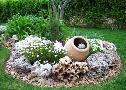 Чем можно обложить клумбу. Бордюр из натурального камня