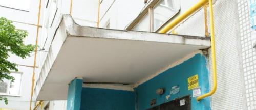 Как называется козырек над подъездом. Конструкция козырька над входом: из чего состоит