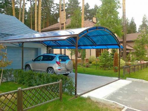 Навес из поликарбоната своими руками. Навес из поликарбоната — поэтапный мастер-класс для изготовления своими руками, преимущества навеса, особенности конструкции