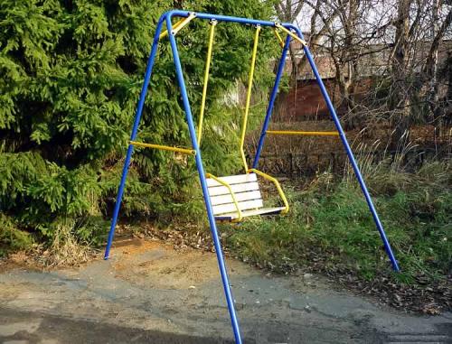 Детские качели из профильной трубы своими руками: чертежи. Изготовление качелей из профильной и полипропиленовой трубы