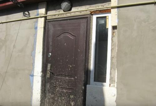 Навес над входной дверью в частном доме. Как построить навес над крыльцом своими руками