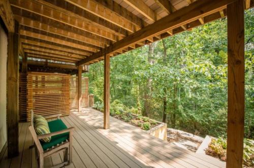 Крытая терраса пристроенная к дому. Терраса пристроенная к дому — лучшие проекты, варианты дизайна, особенности применения и оформления (90 фото и видео)