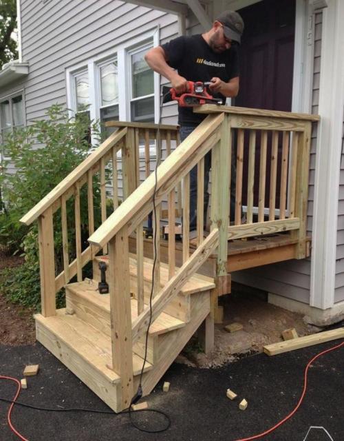 Крыльцо для дачи. Основы строительства деревянного крыльца 01