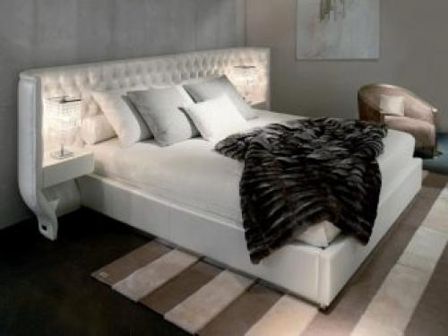 Кровать с мягким изголовьем в интерьере спальни. Модели 01 Кровать с мягким изголовьем в интерьере спальни. Модели 01