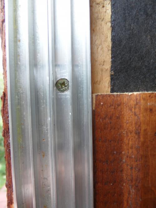 Как сделать раздвижные окна из поликарбоната для беседки своими руками. Остекление веранды сотовым поликарбонатом.