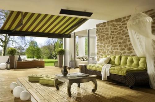 Навес над террасой частного дома. Используемые материалы для навеса 06