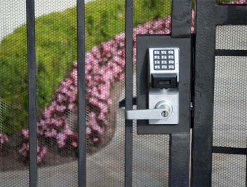 Замок электромагнитный уличный для калитки. Монтаж электромеханического замка на калитку – все за и против