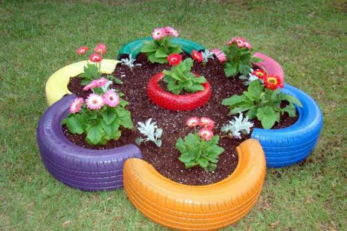 Красивые клумбы своими руками возле дома. Красивый палисадник перед домом — 50 фото идей для вдохновения 14