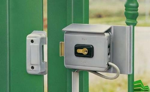 Защёлка на калитку которая открывается наружу. Конструкция и общие сведения