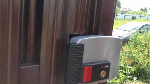 Замки для калиток. Замок на калитку: классификация, преимущества и советы правильного выбора замка (120 фото и видео)