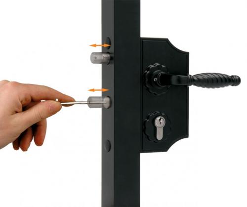 Замок на уличную калитку. Какой выбрать замок на калитку — советы, как правильно врезать или установить замок своими руками (105 фото)