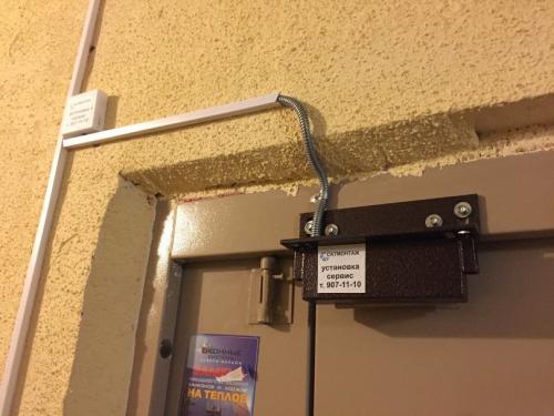 Замок на уличную калитку. Какой выбрать замок на калитку — советы, как правильно врезать или установить замок своими руками (105 фото)