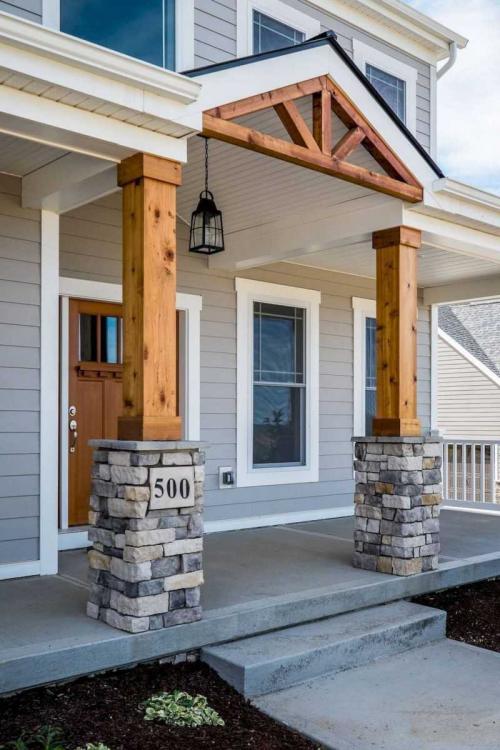 Крыльцо под одной крышей с домом. Крыльцо к дому — примеры стильного и красивого оформления входа в дом (135 фото и видео)