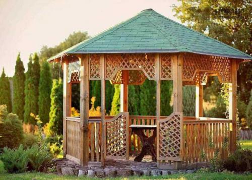 Современная беседка из дерева. Беседки из дерева — 120 фото лучших идей дизайна и оформления беседок из дерева