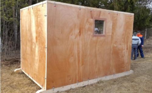 Дачный домик бытовка своими руками. Как построить бытовку своими руками