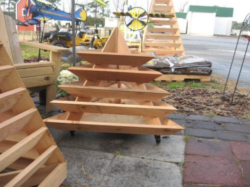 Многоярусные клумбы для цветов своими руками. Многоярусная клумба — разновидности, последовательность работы, варианты создания своими руками, устройство цветника (145 фото)