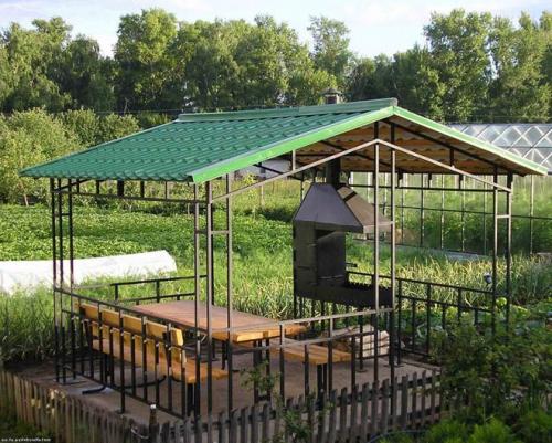 Беседка для дачи кованная. Кованые беседки: разновидности и как сделать беседку своими руками 03