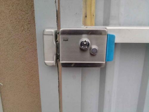 Какой замок поставить на калитку на улице. Замок на калитку — выбор лучших современных моделей и варианты их грамотной установки (85 фото)