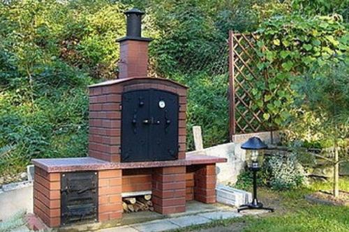 Коптильня на даче своими руками из кирпича. Коптильня на даче из кирпича