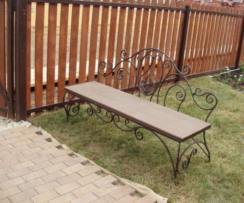 Лавка для улицы своими руками. Лавочка своими руками: простые и сложные конструкции для новичков и профессионалов (150 фото-идей)