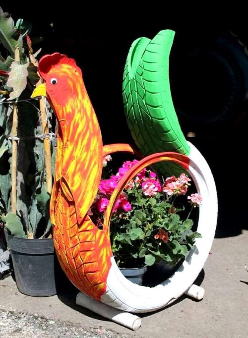 Клумбы необычной формы своими руками. Клумбы для цветов на даче своими руками – 70 лучших вариантов