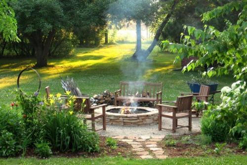 Как сделать зону отдыха во дворе частного дома. Как оформить зону отдыха во дворе — эксклюзивные идеи современного дизайна