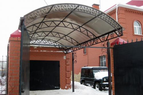 Крыльцо к дому с навесом из поликарбоната. Навесы из поликарбоната — самостоятельное изготовление и особенности проектирования (100 фото)