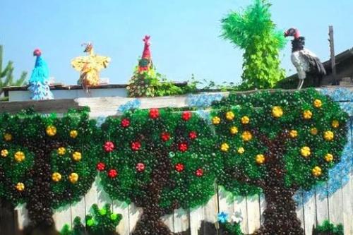 Что можно сделать из 5 литровых пластиковых бутылок для сада. Идеи поделок для сада и огорода из пластиковых бутылок