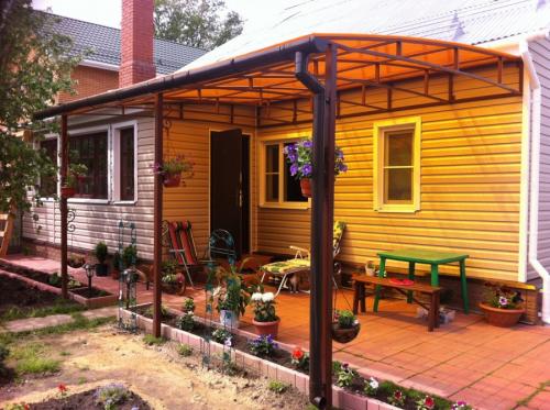 Навес для хранения стройматериалов. Выбор строительных и отделочных материалов для навесов