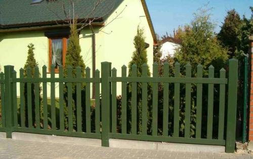 Пластиковый забор для дачи. Разновидности