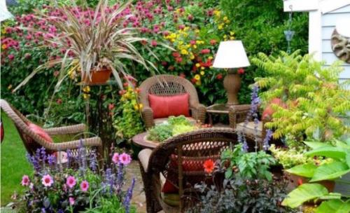 Дизайн палисадника перед домом. Виды палисадников