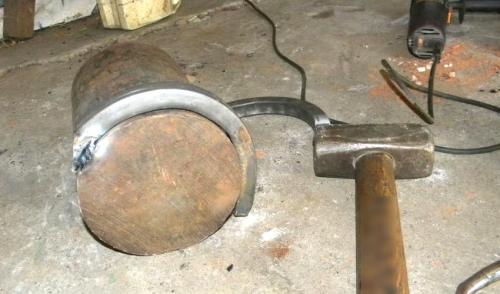 Как согнуть круглую трубу в домашних условиях без трубогиба. Как согнуть металлическую трубу без трубогиба
