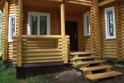 Крыльцо на 3 стороны для частного дома с навесом. Конструкция крыльца и ее основные типы 13