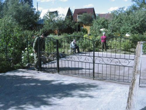 Въезд на участок своими руками. Как сделать въезд на участок — этапы обустройства заезда, а также установление подпорных стенок! (фото и видео)