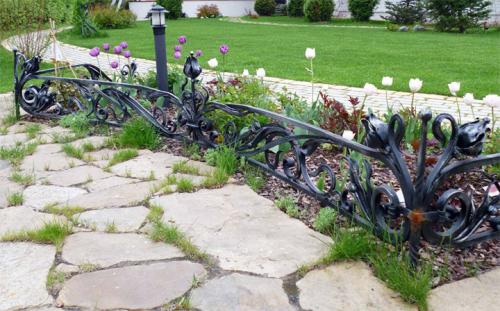 Чем огородить клумбу. Оригинальный заборчик для клумбы, цветника