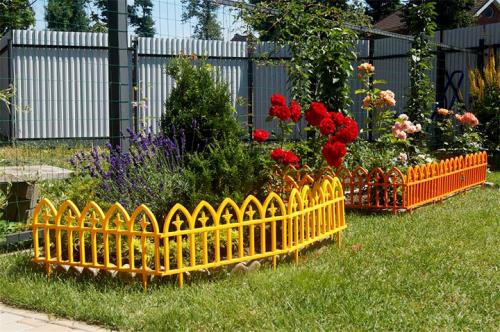 Чем огородить клумбу. Оригинальный заборчик для клумбы, цветника