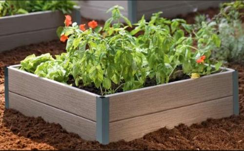 Материалы для грядок на даче. Как сделать ограждение для грядок своими руками 23